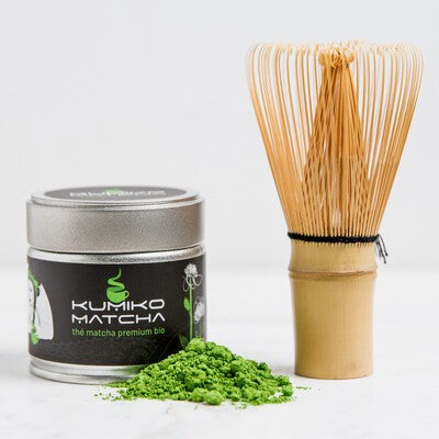 set de fouet à matcha et cuillère en bambou de la marque Kumiko Matcha